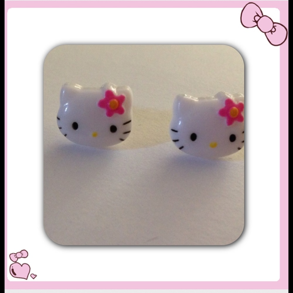 COPY - Everyone loves Ms.Kitty!
